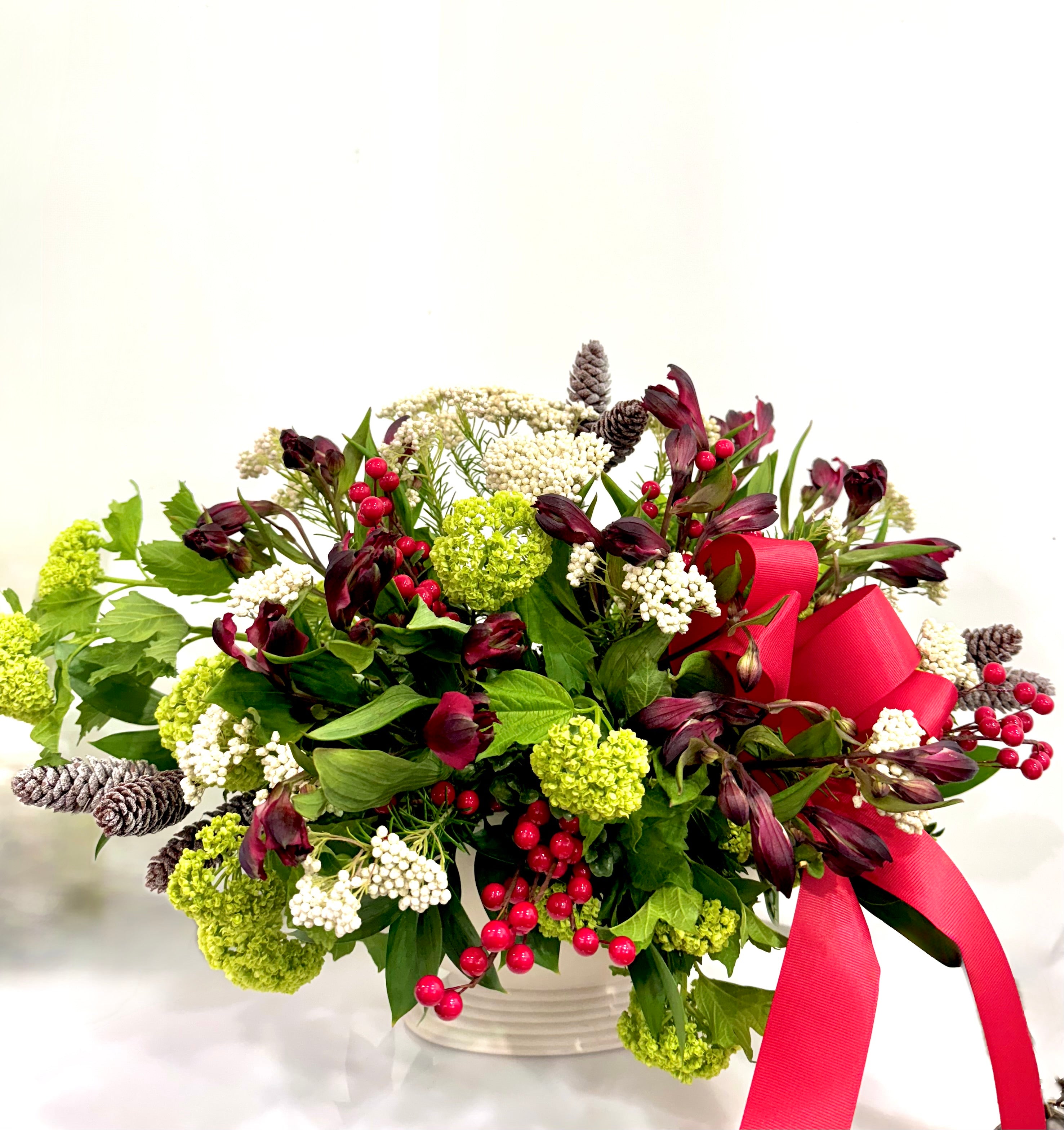 Christmas Vase Arrangement (Low)