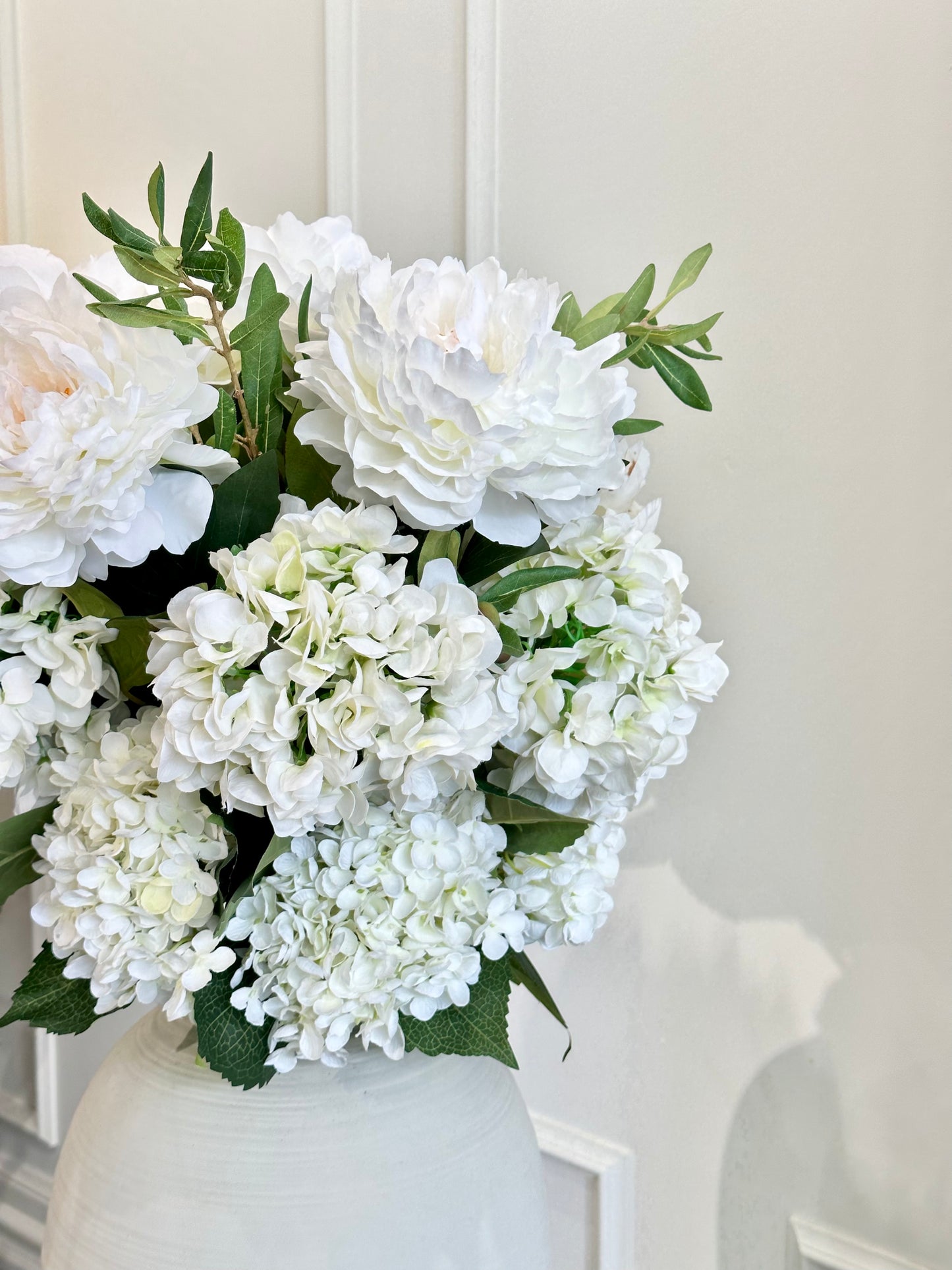 Hydrangea Heaven (With Pot)