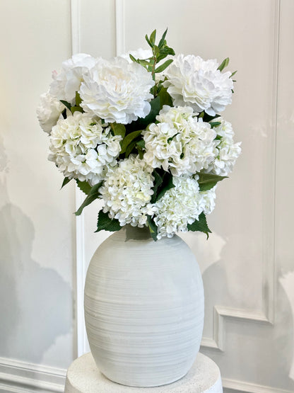 Hydrangea Heaven (With Pot)